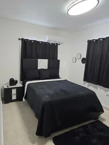 Modern Apt 5 min from the Beach - Image 3