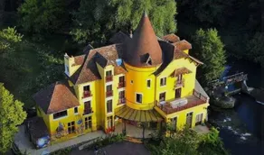 2 renovated rooms in the center of Crécy, close to Disney - Image 5