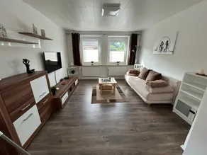 Quiet family house with enclosed garden - Image 2
