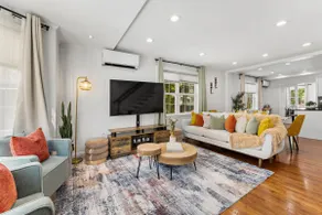 Boston-Harvard City Gem|Free Parking|Easy Access - Image 3