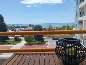 Max Crib Sea front Apart with AC and garage - Image 2