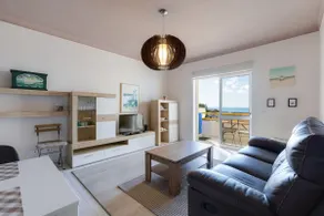 Max Crib Sea front Apart with AC and garage - Image 3