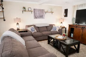 Private Beach & Lake Escape Near Cape Cod - Image 4