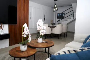 Beachfront penthouse with pool and private jacuzzi - Image 3