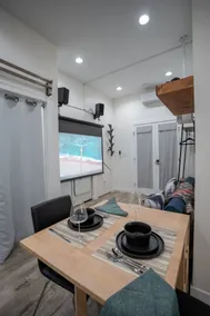 Modern Nest in Torrance - Image 3