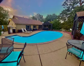 Ultimate Summer staycation with all the amenities - Image 5