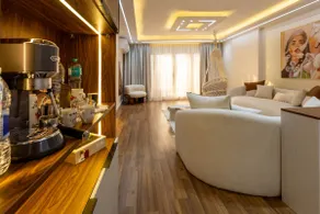 Aura properties | Cozy & Stylish Stay - Image 3