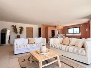 ”Les vagues” with private pool & beach 5 min away - Image 3