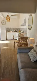 Newly renovated apartment in heart of Terricciola - Image 3
