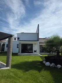 Beautiful House in a Residential Development - Image 2