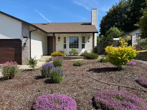 Tranquil Home Close to 205! - Image 3