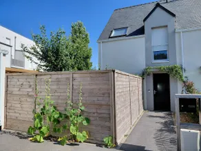 House with private garden, 1 km from Bonne Source beach - Image 2