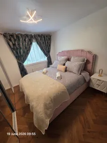 Modern 2 bedroom Ground Level Flat - Image 3