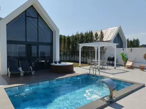 Explore Moon Valley House. - Image 2