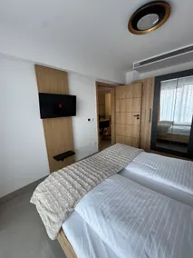 Eden - Luxury standard, downtown comfort - Image 5