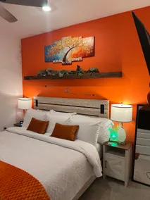 Exquisite touch! Newly built private guest suite. - Image 5