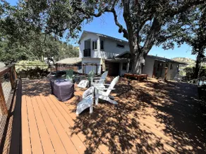 Romantic Lakeview Retreat w/ Deck & Spa Bath - Image 4