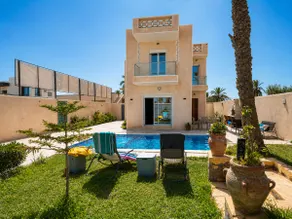 Beautiful villa with private pool in Djerba - Image 2