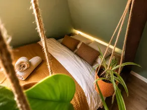 Urban hut - Image 3