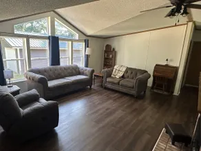Valley View House - Image 2