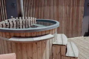 “Pigeonnier” Downtown • Private Nordic Bath - Image 2