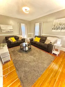 Maplewood Suite w/ outdoor deck - Image 5
