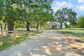 Peaceful Country Cottage | Pool Coming July 2026 - Image 3