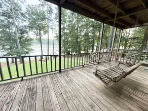 Lake Sinclair Landing 2 Kings Guest Suite Sleeps 8 - Image 3