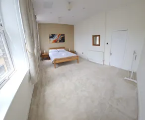 7 bedroom (13 guests) Apartment near BRI Hospital - Image 5