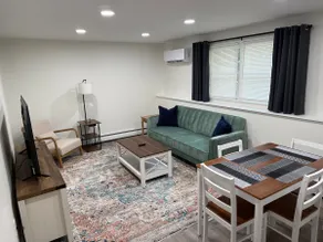 In the heart of Augusta 1 Bedroom - Image 3