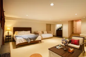 Zen Suite-5 mins to DT,Softened water,Free Pkg,EV - Image 2