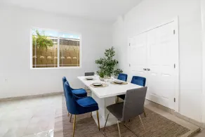 Spacious Luxe Coastal Escape | Downtown Long Beach - Image 5