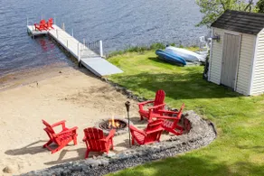 Lakefront Bliss: 4BR with Hot Tub, Views, Kayaks - Image 4