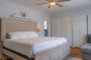 House in Bayonne: Near NYC - Image 3