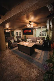 The Cozy Inn - Image 3
