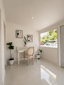 North Miami Vacation Home - Image 3