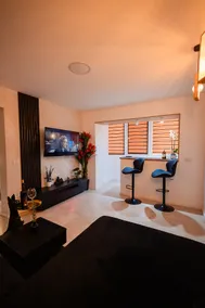MM Modern - Image 3