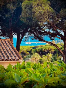 The-Suite-Piscine-vue-SteMaxime-GolfStTropez-mer - Image 4