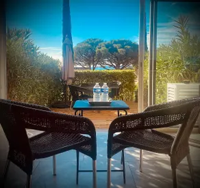 The-Suite-Piscine-vue-SteMaxime-GolfStTropez-mer - Image 2