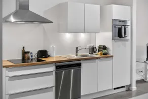 1BDR Spacious ST4 | Stephanie by Reside - Image 4