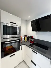 ”Keriolet” luxury apartment in the city center, sleeps 4 - Image 2