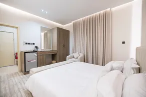 Hadi Studio Smart Entry - Image 3