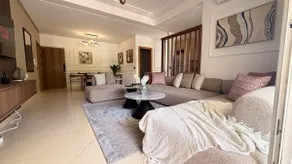 Modern, swimming pool & golf in secure residence - Image 4