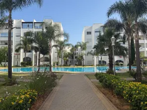 Modern, swimming pool & golf in secure residence - Image 5