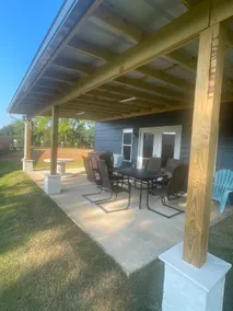 The Blue House - Image 5