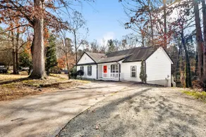 3B Whispering Pines - Image 2