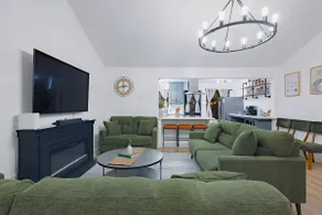 Sleeps 16+ | Pool + Gym + Game Room - Image 2