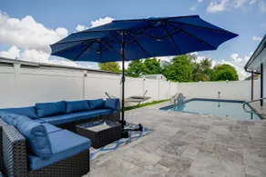 • Luxe by Jenn• 3BR Retreat w/ Heated Pool - Image 2