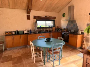 House with hot tub and trailer (6 people) - Image 5