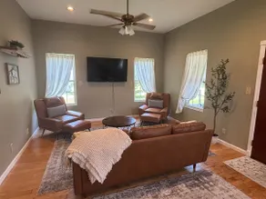 The South House - Image 3